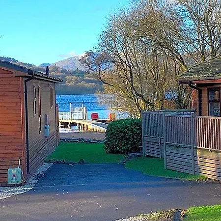 Holiday park Lakeside 4
